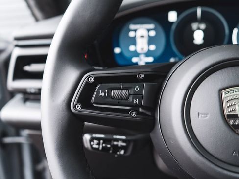 New 2025 Porsche Macan Turbo Electric image 19