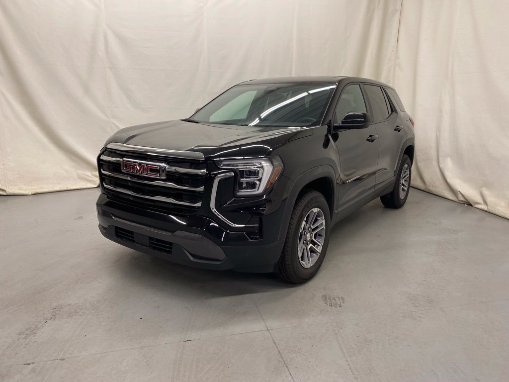 Used 2025 GMC Terrain Elevation AWD/4WD image 2