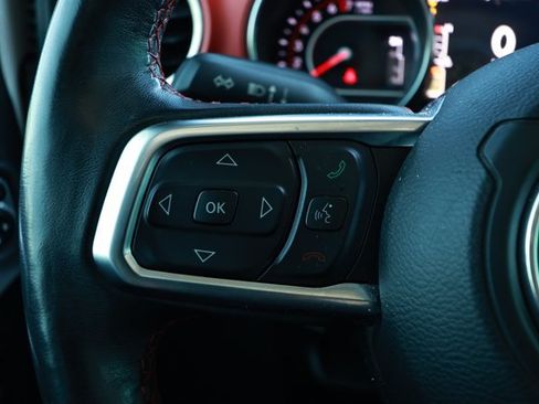 Used 2019 Jeep Wrangler Unlimited Rubicon AWD/4WD image 13