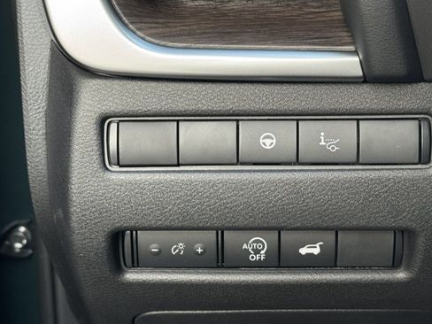 New 2026 Nissan Rogue Platinum w/ Platinum Premium Package AWD/4WD image 13