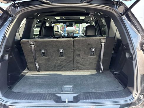 Used 2025 Honda Pilot TrailSport image 16