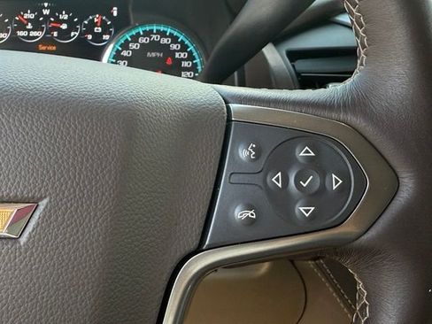 Used 2019 Chevrolet Tahoe Premier AWD/4WD image 17