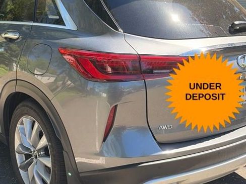 Used 2019 INFINITI QX50 Essential w/ Premium Heat Package AWD/4WD image 6