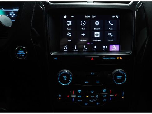 Used 2019 Ford Explorer XLT w/ Equipment Group 202A image 19