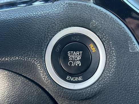 Used 2016 Chrysler 300 S image 10