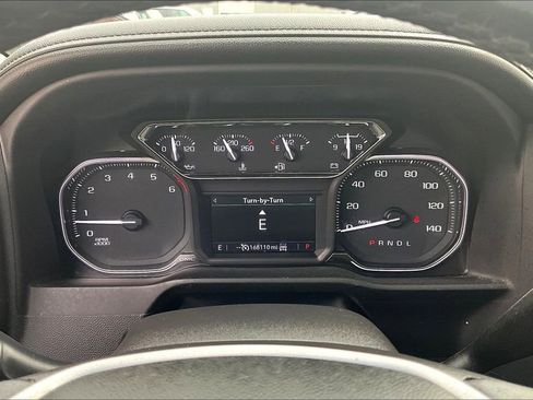 Used 2022 GMC Sierra 1500 SLT image 14