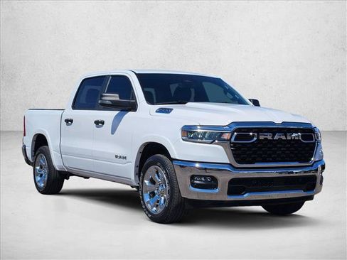 Certified 2025 RAM 1500 Big Horn RWD image 3