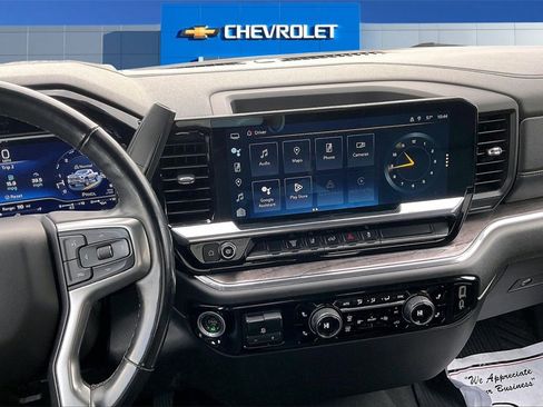 Used 2024 Chevrolet Silverado 2500 LTZ image 10