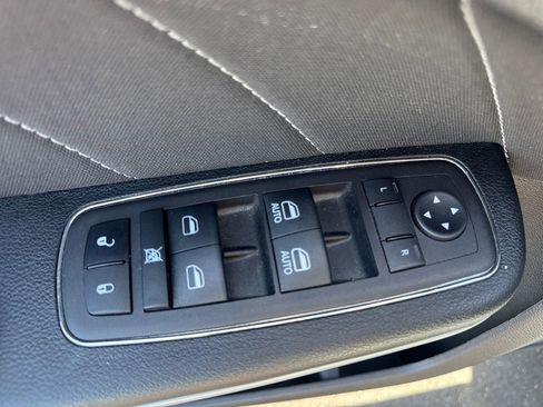 Used 2023 Dodge Charger SXT AWD/4WD image 19