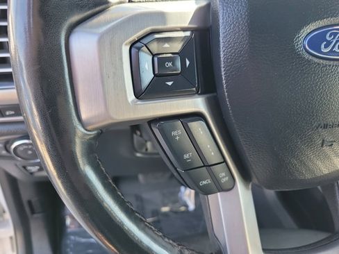 Certified 2019 Ford F150 Platinum w/ Equipment Group 701A Luxury image 24