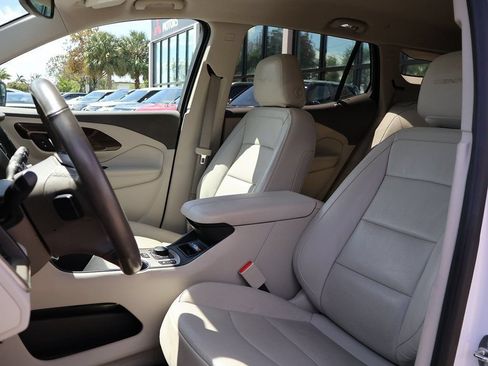 Used 2020 GMC Terrain Denali w/ Denali Premium Package FWD image 29