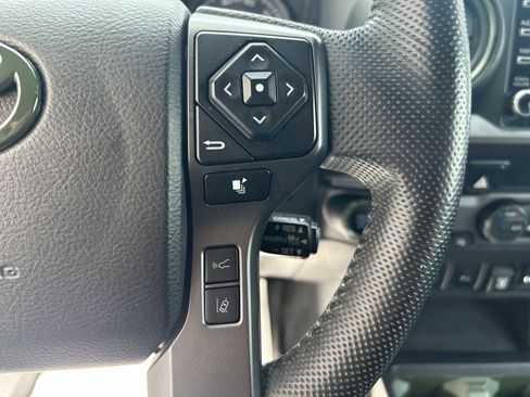 Certified 2021 Toyota Tacoma TRD Sport w/ Technology Package AWD/4WD image 23