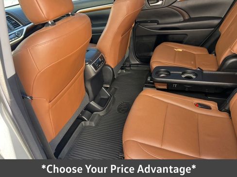 Used 2018 Toyota Highlander Limited image 42