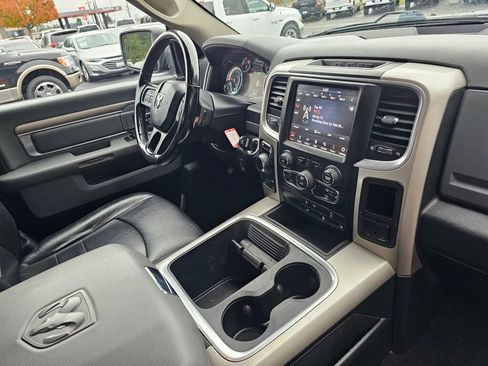 Used 2019 RAM 1500 Classic Warlock image 12