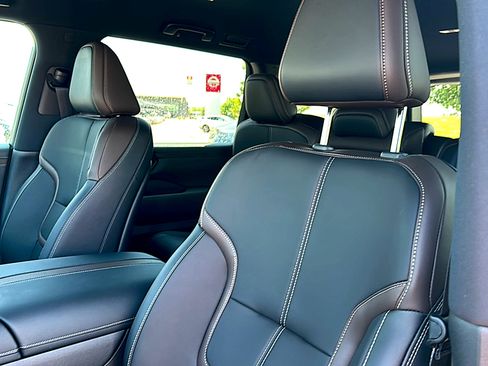 New 2026 Nissan Armada SL AWD/4WD image 11