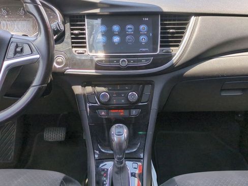 Used 2021 Buick Encore Preferred w/ Safety Package image 21