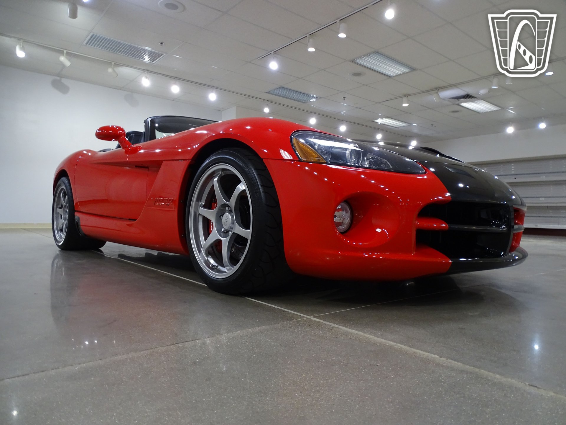 Used 2003 Dodge Viper SRT-10 RWD image 22