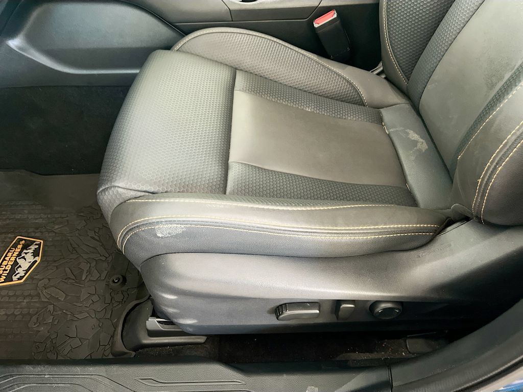Used 2025 Subaru Outback Wilderness AWD/4WD image 20
