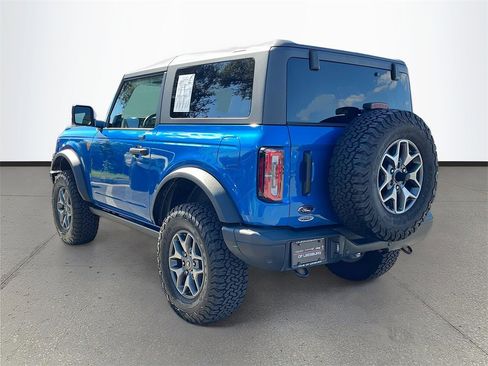Used 2023 Ford Bronco Badlands image 5