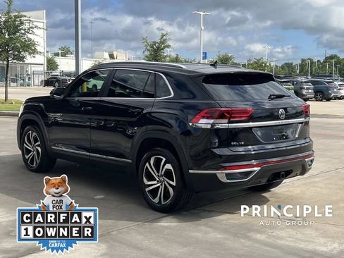 Used 2023 Volkswagen Atlas Cross Sport SEL AWD/4WD image 10