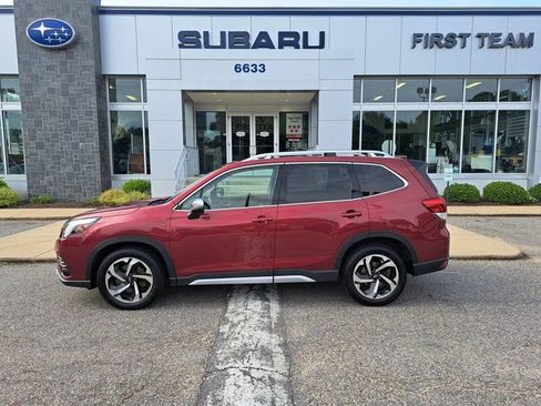 Used 2024 Subaru Forester Touring AWD/4WD image 3