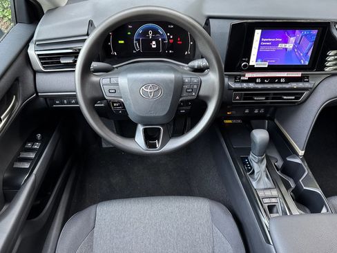 New 2026 Toyota Camry LE image 16