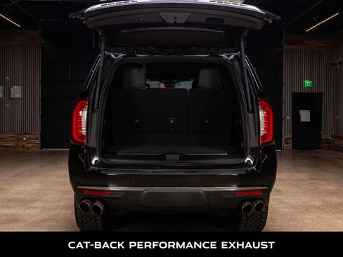 Used 2023 GMC Yukon Denali Ultimate image 9