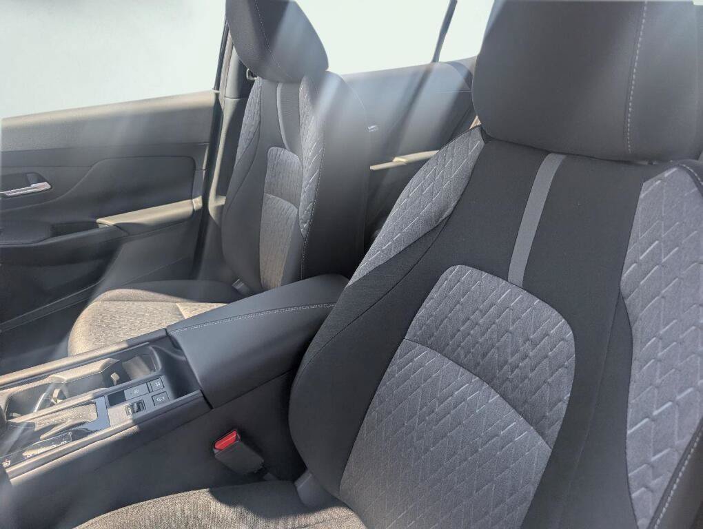 New 2026 Nissan Sentra SV w/ SV Convenience Package FWD image 10
