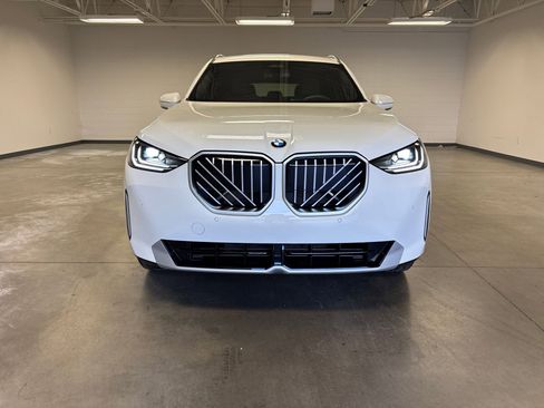 Used 2026 BMW X3 xDrive30 image 5