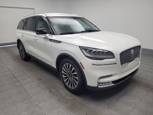 Used 2020 Lincoln Aviator Reserve w/ Elements Package Plus RWD image 13