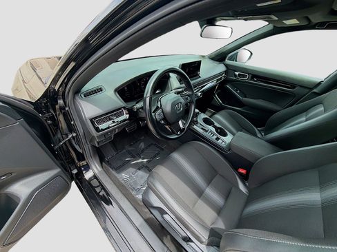 Used 2025 Honda Civic Sport image 9