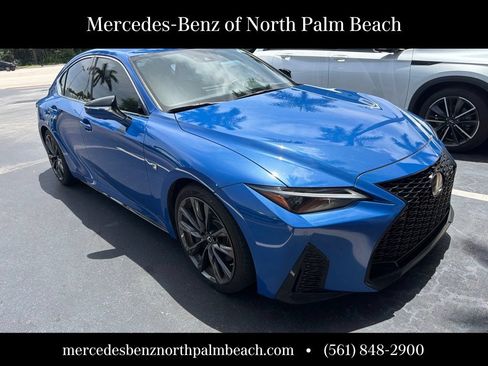 Used 2022 Lexus IS 350 F Sport RWD image 2