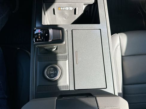 Used 2025 GMC Hummer EV 3X w/ LPO, Cargo Utility Package image 36