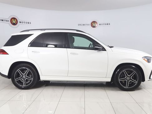 Used 2025 Mercedes-Benz GLE 450 4MATIC image 2