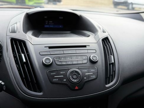 Used 2018 Ford Escape SE image 30