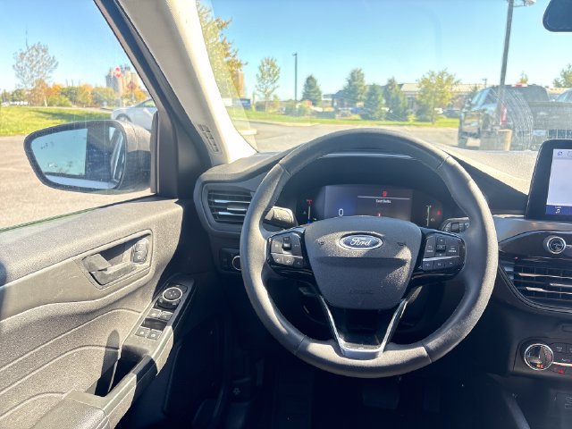 Used 2023 Ford Escape Active AWD/4WD image 13