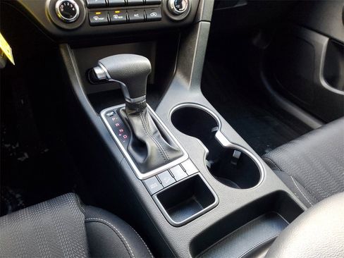 Used 2020 Kia Sportage LX image 27