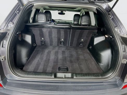 Used 2019 Jeep Cherokee Trailhawk w/ Comfort/Convenience Group image 26