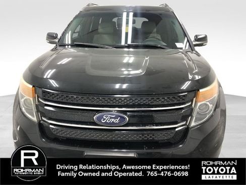 Used 2015 Ford Explorer XLT w/ Equipment Group 202A image 10