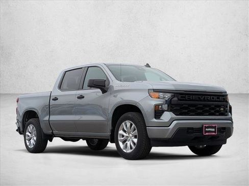 New 2025 Chevrolet Silverado 1500 Custom RWD image 3