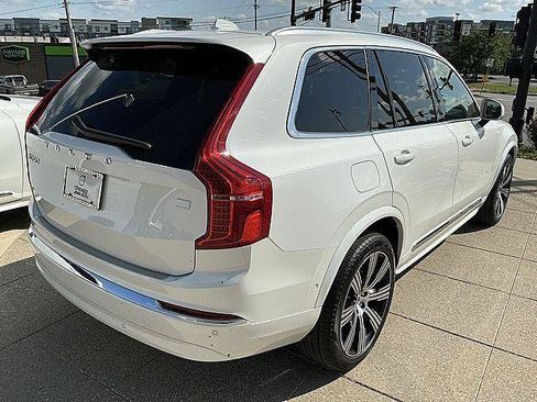 Certified 2024 Volvo XC90 T8 Ultimate w/ Protection Package Premier AWD/4WD image 6