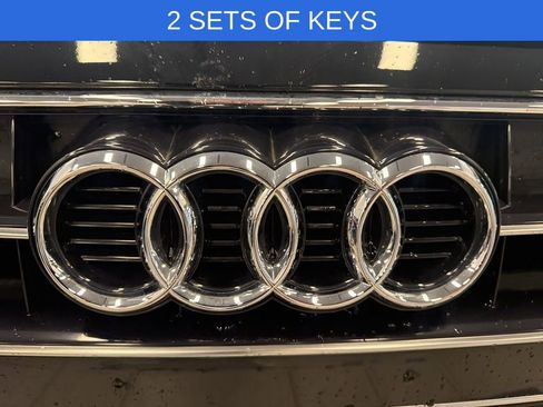 Used 2023 Audi A4 2.0T Premium w/ Convenience Package image 3