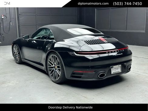 Used 2024 Porsche 911 Carrera S w/ Sport Package image 47