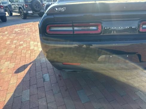 Used 2019 Dodge Challenger R/T w/ Plus Package RWD image 8