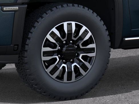 New 2026 GMC Sierra 3500 Denali Ultimate AWD/4WD image 9