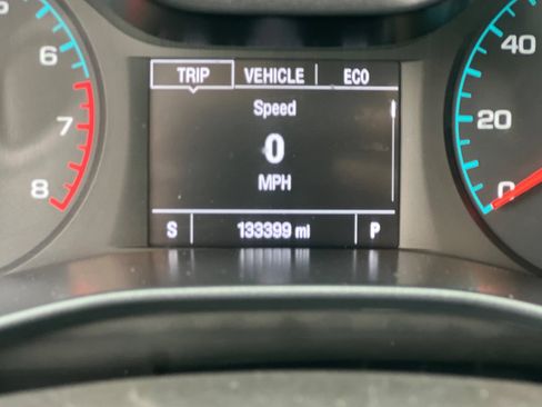 Used 2015 Chevrolet Colorado Z71 w/ LPO, Bed Protection Package AWD/4WD image 26