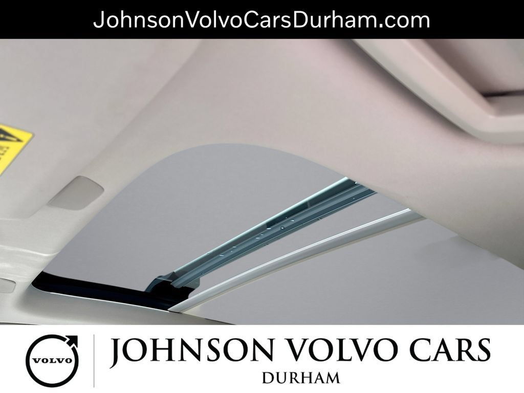 Used 2023 Volvo XC90 B6 Plus w/ Protection Package Premier AWD/4WD image 16