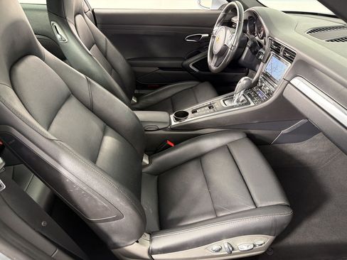 Certified 2015 Porsche 911 Carrera RWD image 30