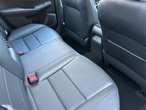 Used 2025 Nissan Sentra SR w/ SR Premium Package image 17