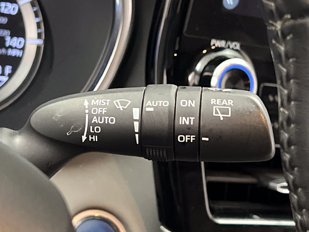Used 2020 Toyota Highlander Platinum FWD image 59